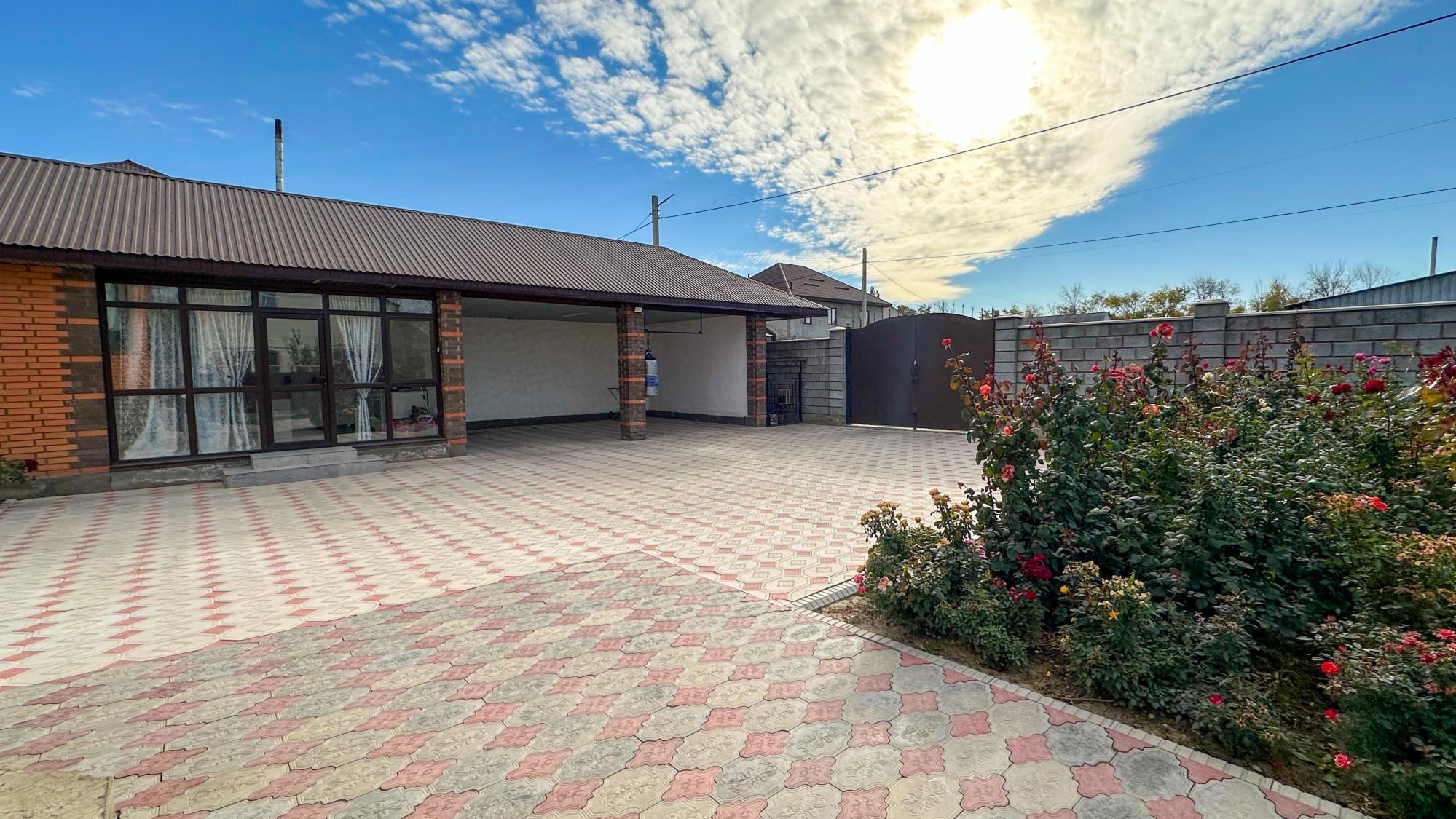 5-комнантный квартира, 180.0 м²,Жастар за 64 000 000