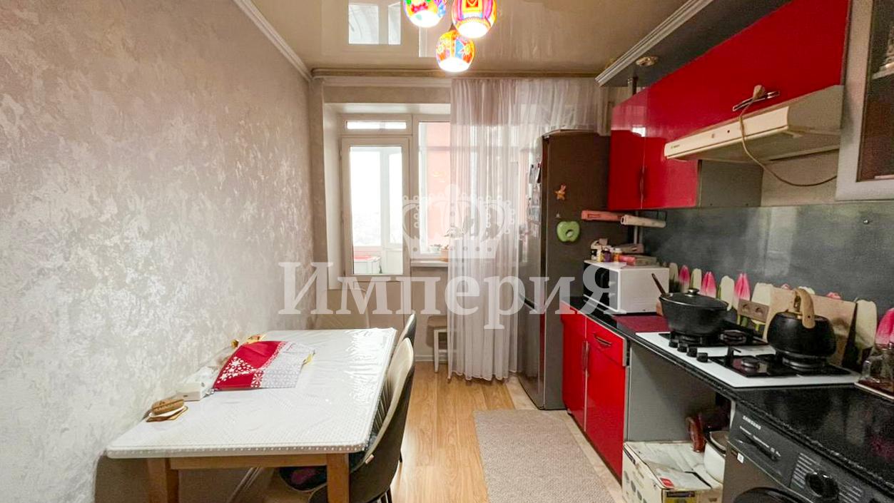 3-комнантная квартира, 64.0 м²,Центр за 27 000 000