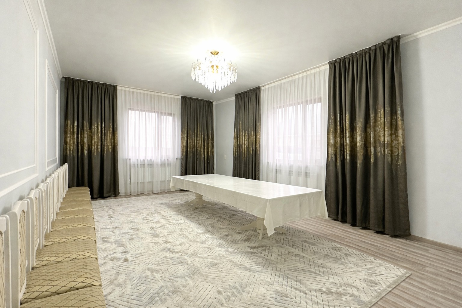 5-комнантный квартира, 247.8 м²,Жастар за 68 000 000