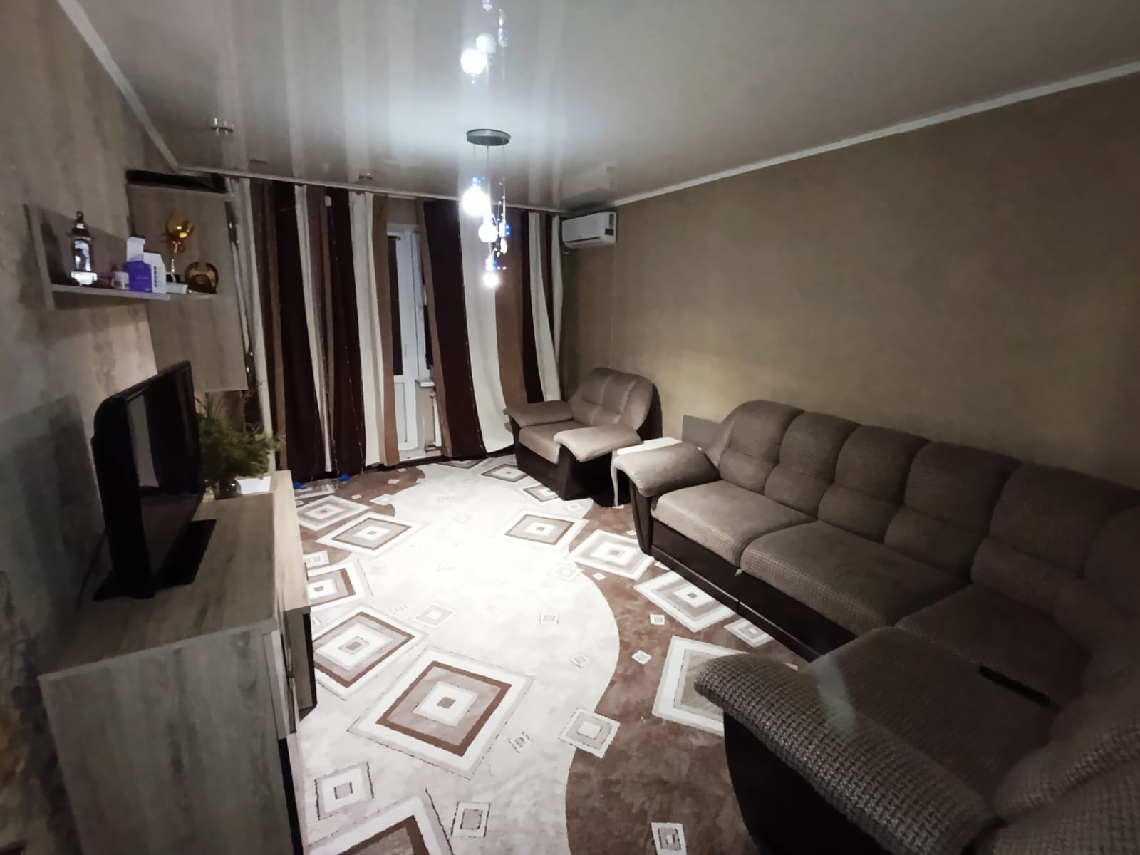 4-комнантная квартира, 90.0 м²,Муратбаева за 25 500 000