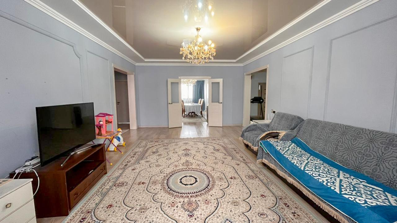 5-комнантный квартира, 158.3 м²,Ынтымак за 49 000 000