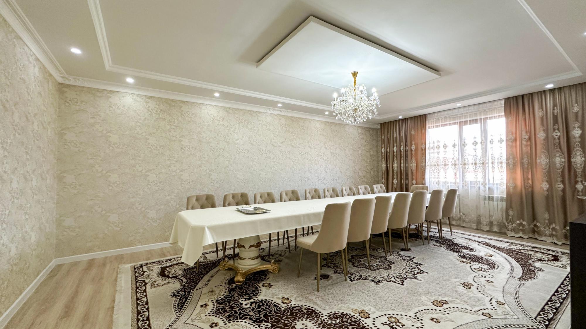 5-комнантный квартира, 180.0 м²,Жастар за 64 000 000