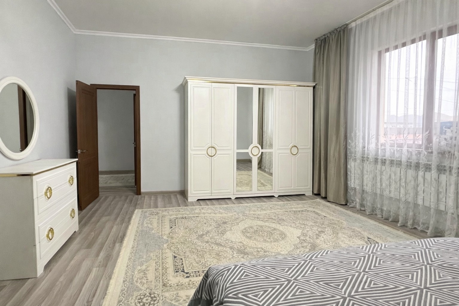 5-комнантный квартира, 247.8 м²,Жастар за 68 000 000