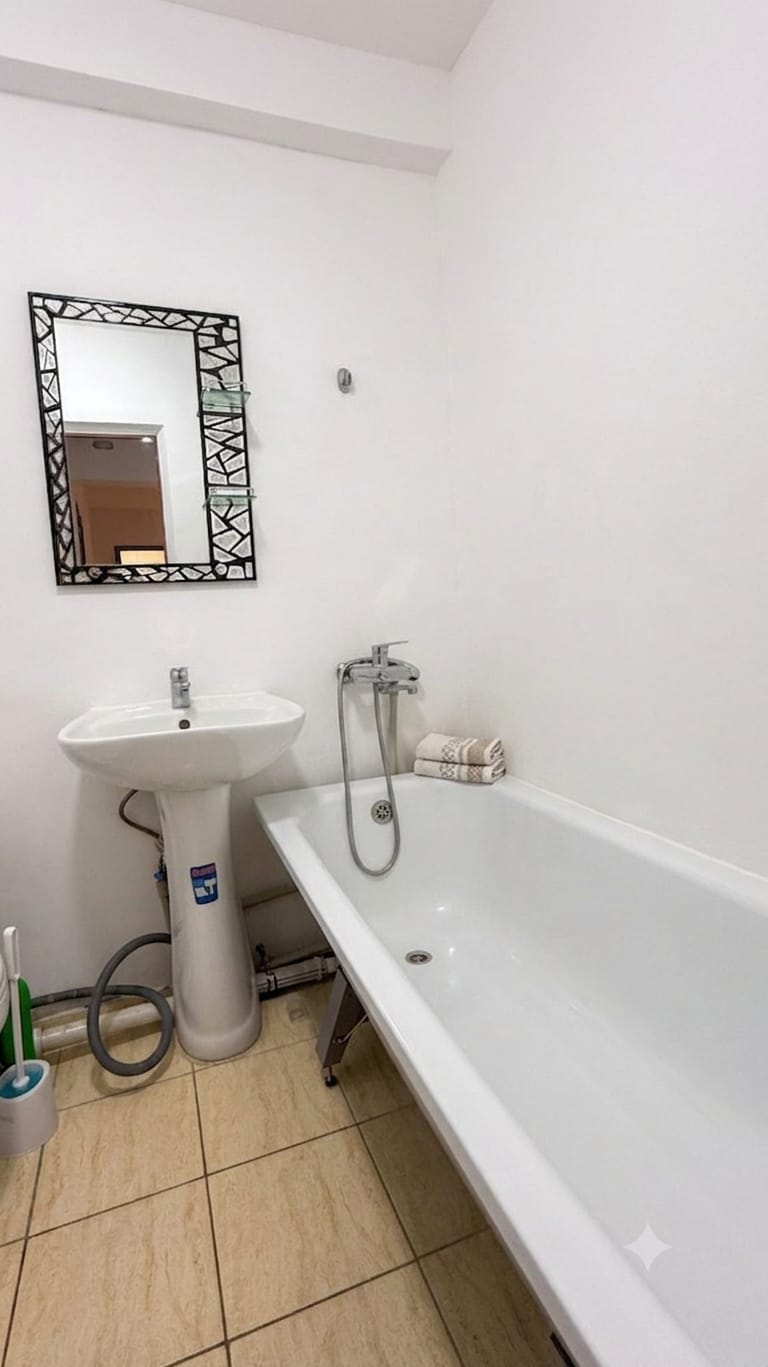 2-комнантная квартира, 54.7 м²,ЖасуланЖексембекова за 21 500 000