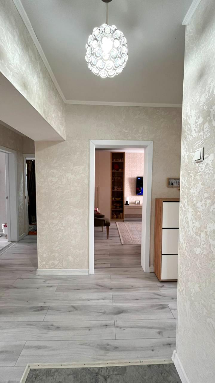 3-комнантная квартира, 60.0 м²,Абылай Хана за 24 000 000