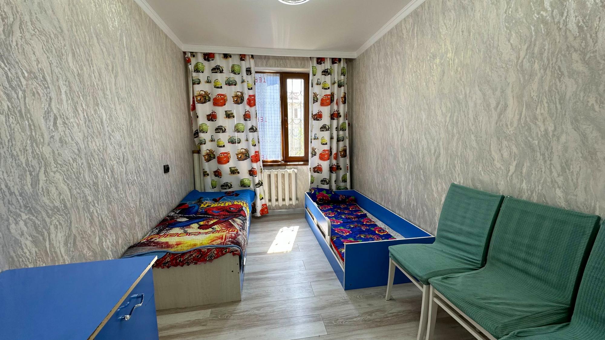 4-комнантная квартира, 80.0 м²,5 мкр за 28 500 000