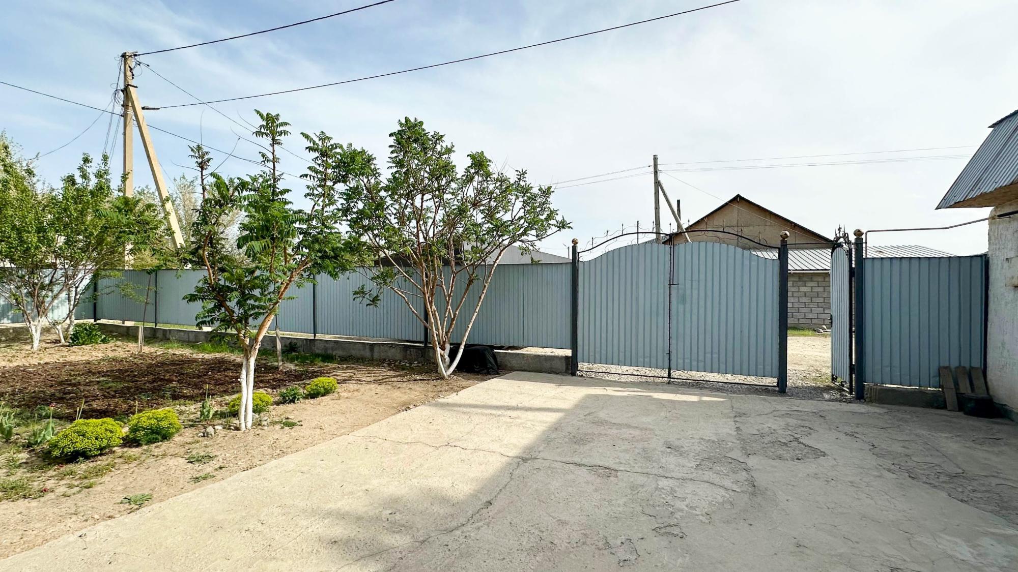 4-комнантный квартира, 71.0 м²,Бугор за 21 000 000