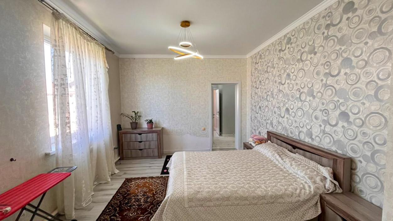 4-комнантный квартира, 120.0 м²,Парасат за 45 000 000