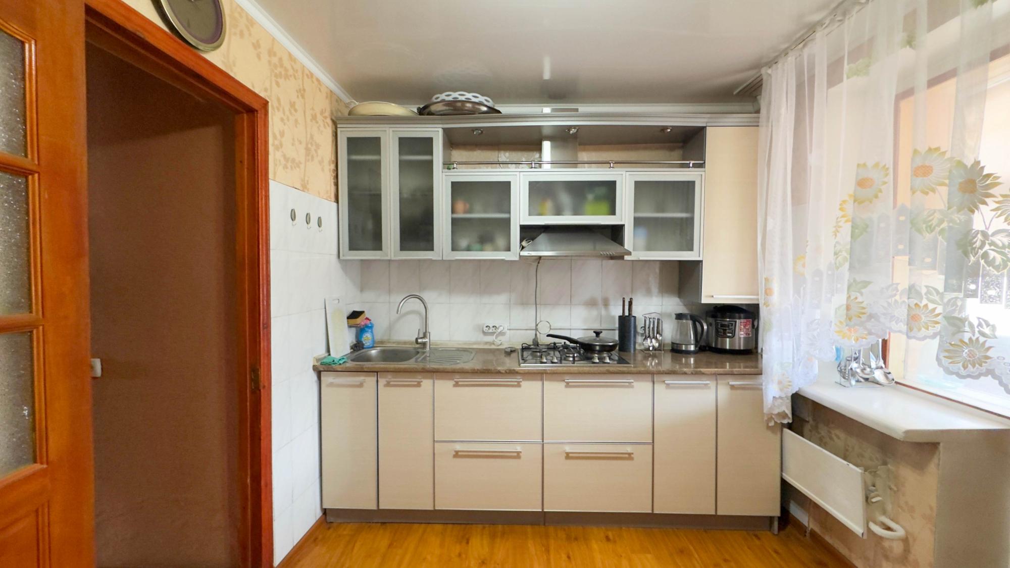 4-комнантная квартира, 80.0 м²,Ак бастау за 30 000 000