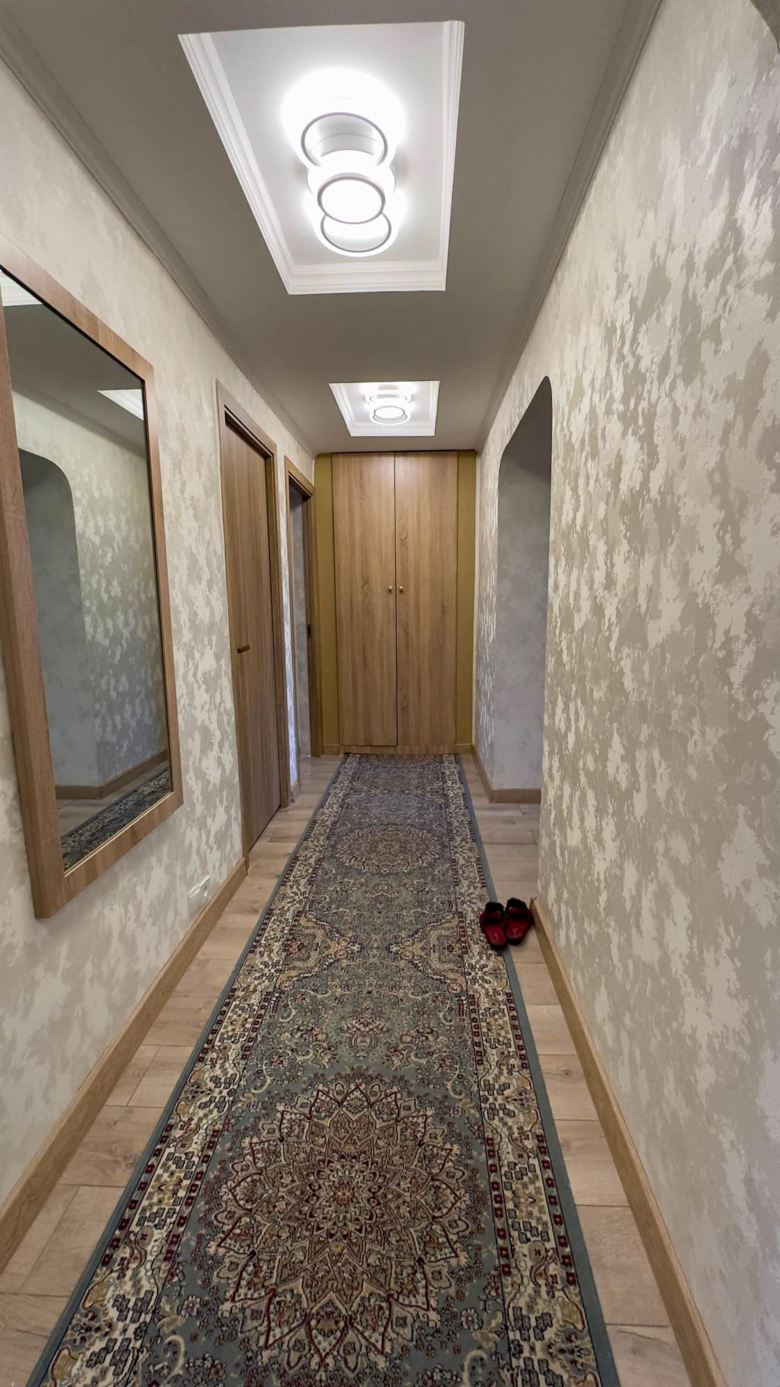 4-комнантная квартира, 80.0 м²,Толебаева за 22 000 000