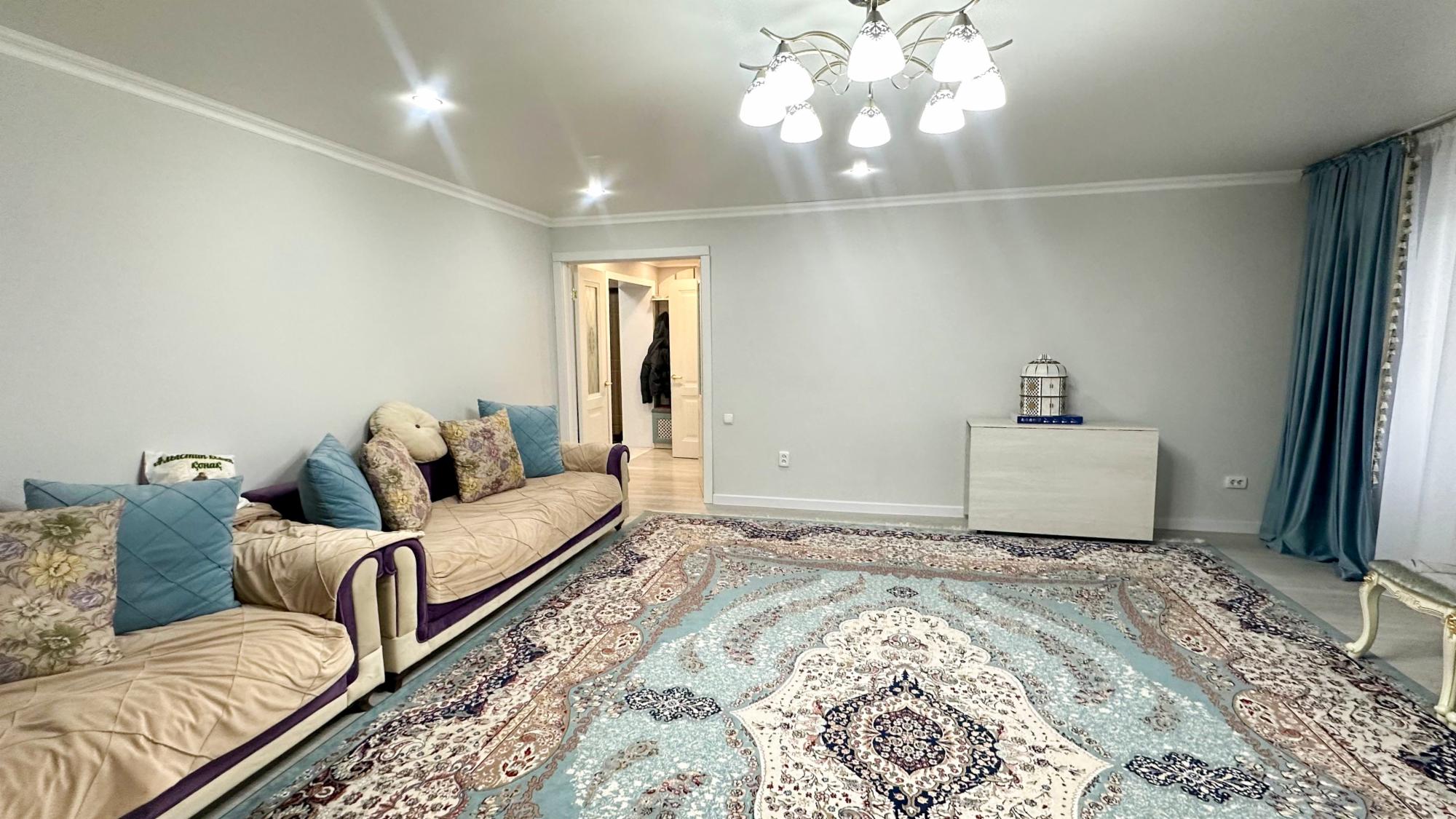 4-комнантная квартира, 91.1 м²,Жансугурова за 38 000 000