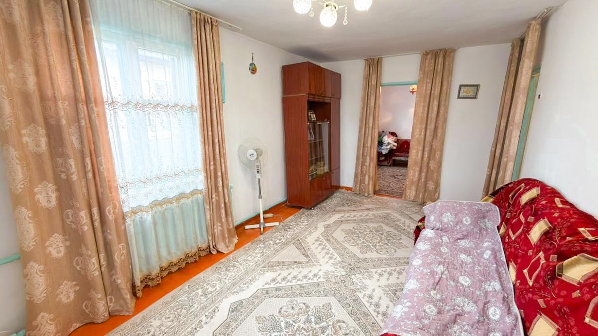5-комнантный квартира, 75.0 м²,Радищева за 12 600 000