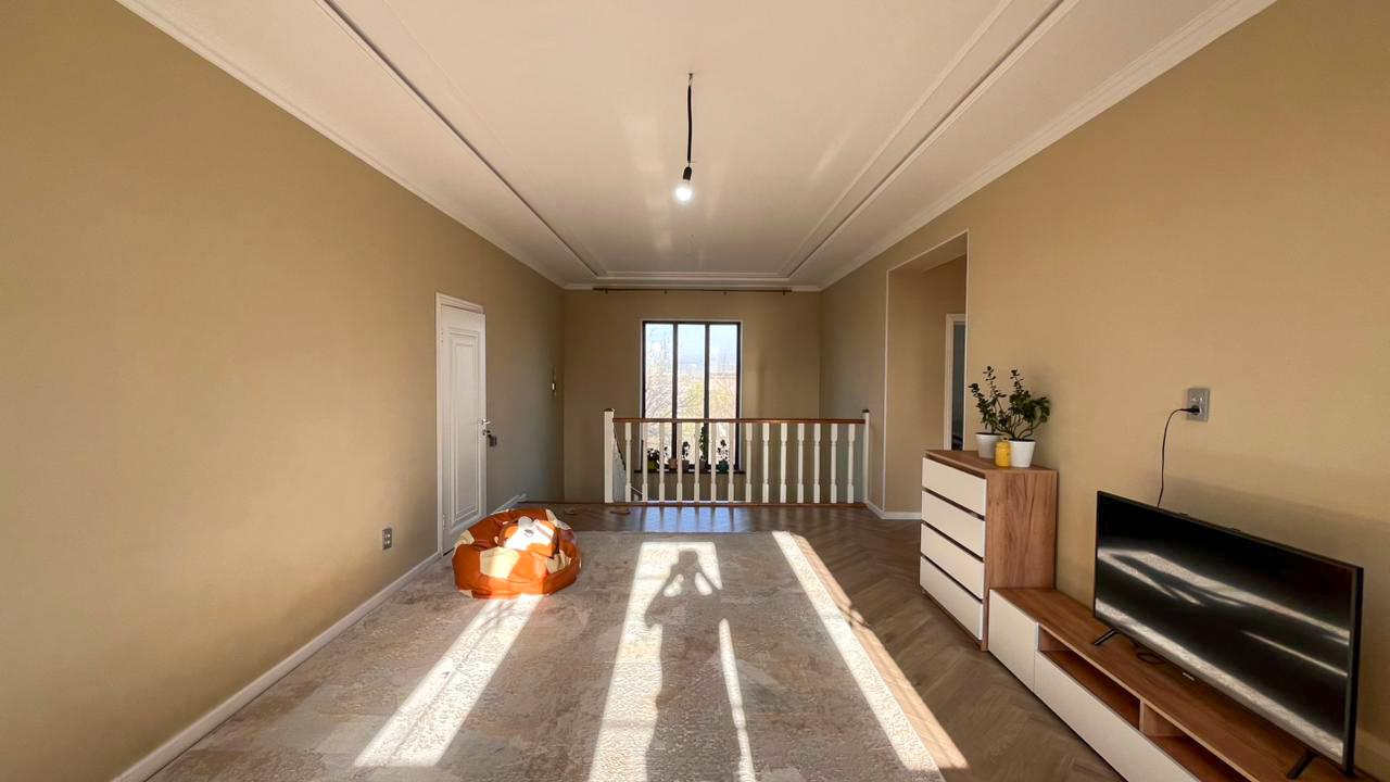 6-комнантный квартира, 236.0 м²,Ак бастау за 120 000 000