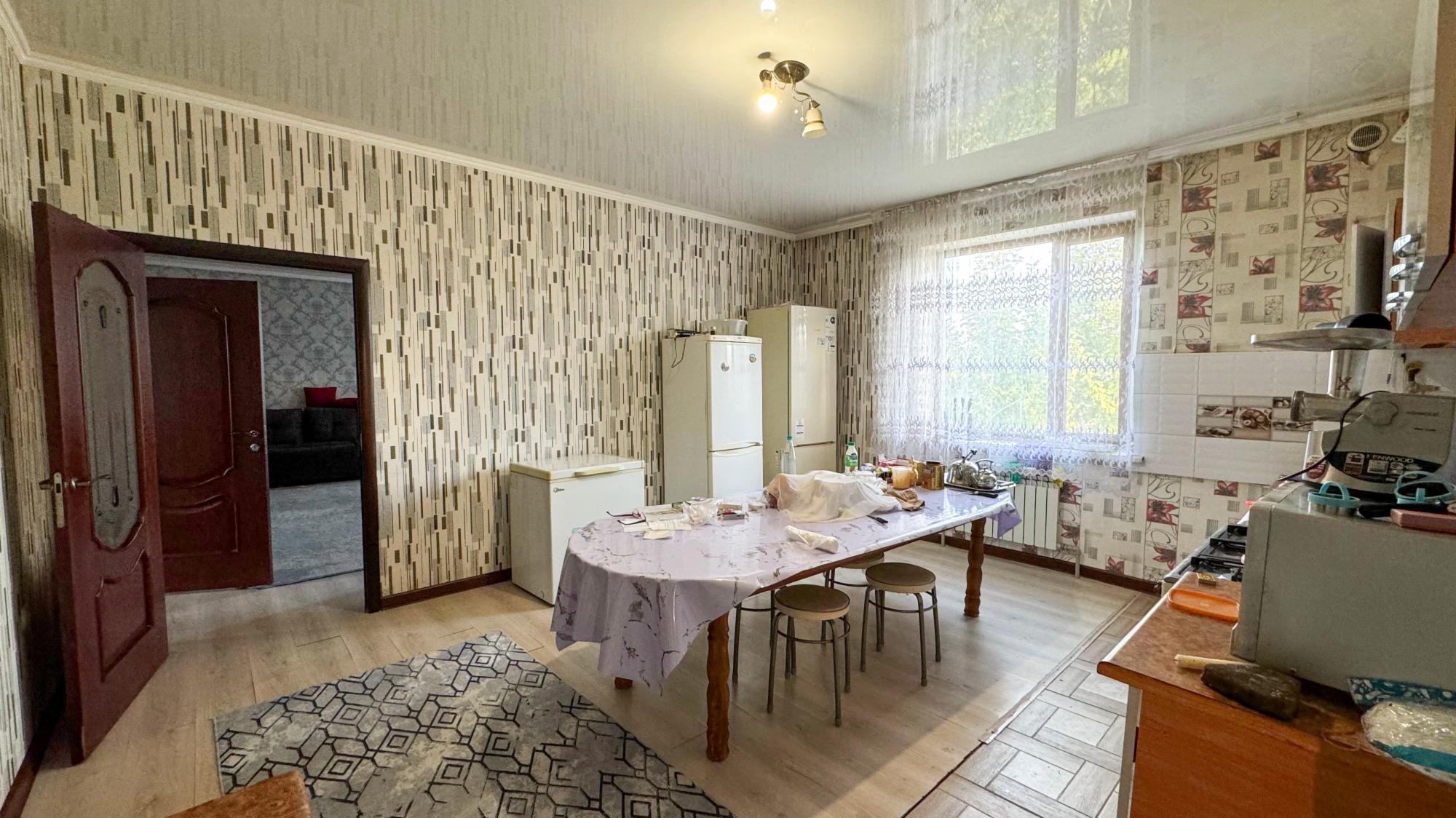 4-комнантный квартира, 100.8 м²,Кулжабеков за 25 500 000