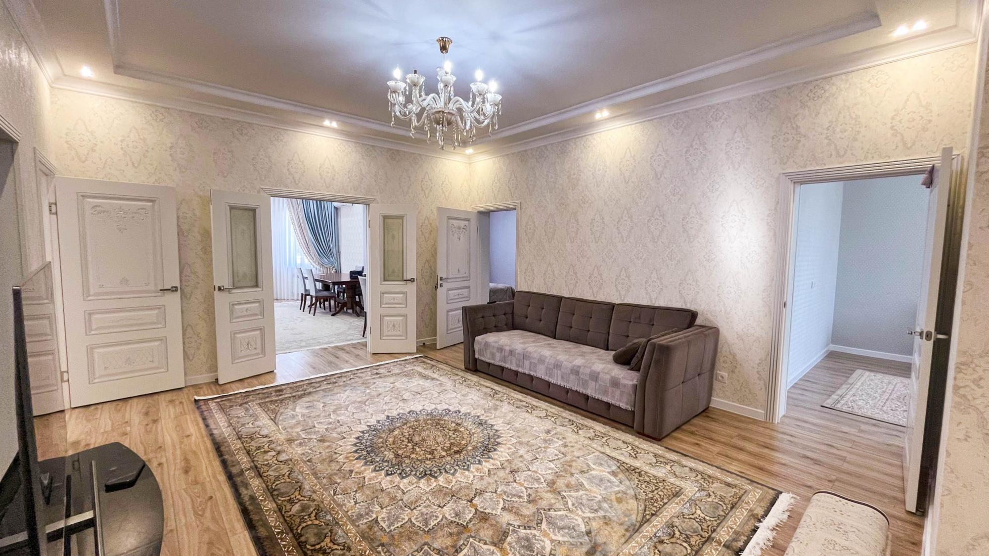 5-комнантный квартира, 162.0 м²,Ынтымак за 55 000 000