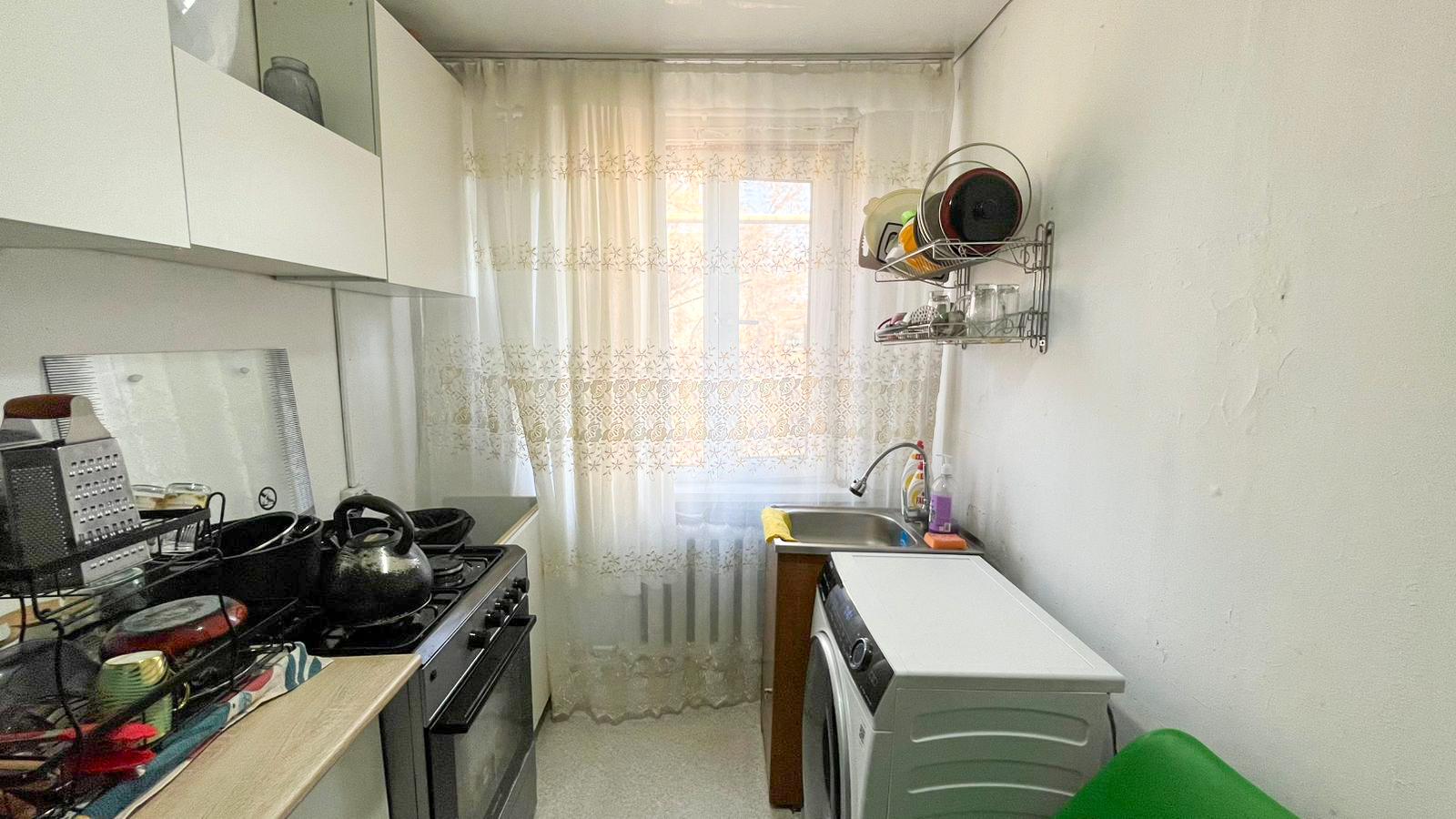 2-комнантная квартира, 33.0 м²,Военный городок за 10 500 000