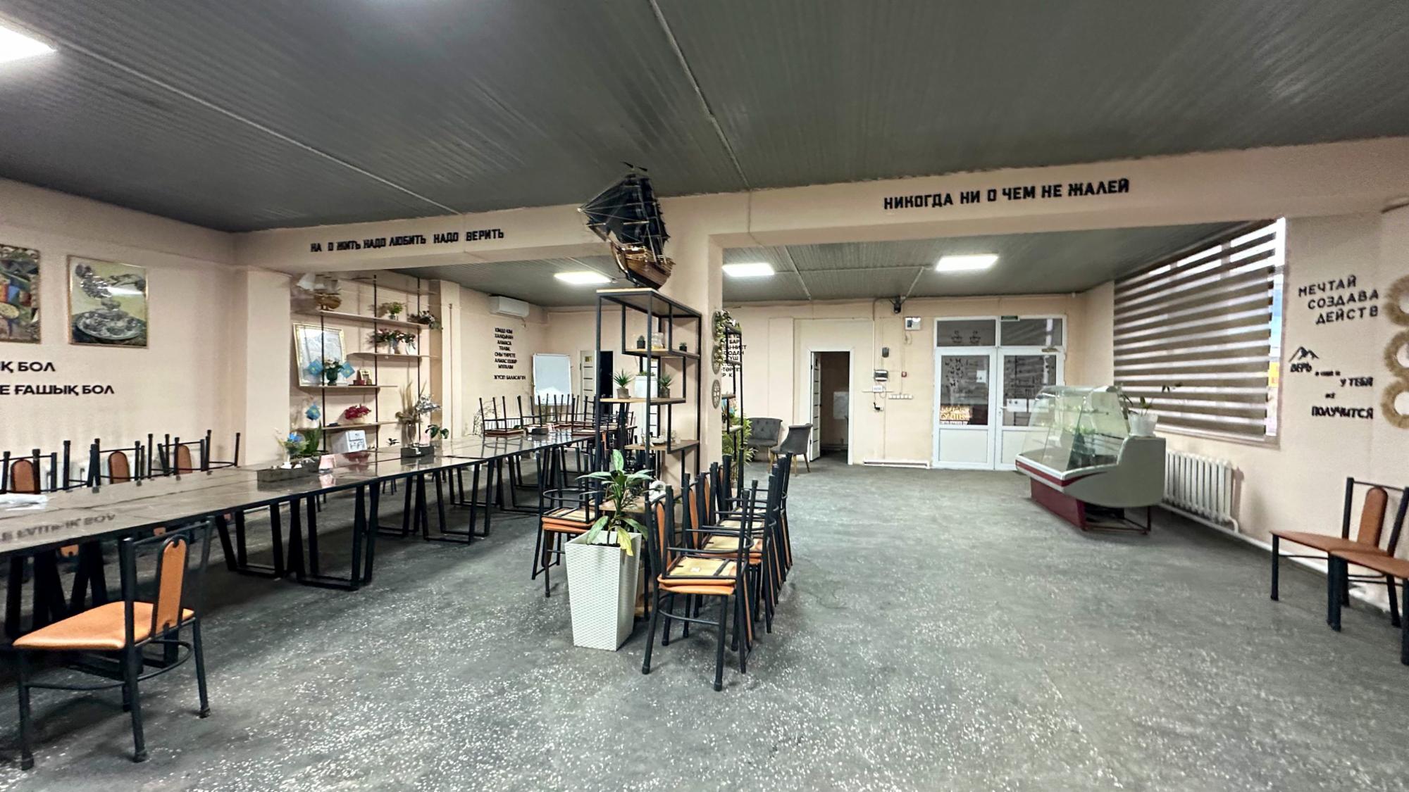 7-комнантный квартира, 431.0 м²,Даирова за 200 000 000