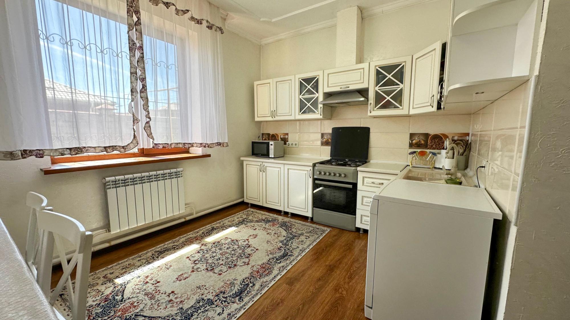 5-комнантный квартира, 150.0 м²,Талдыкорганская за 56 000 000