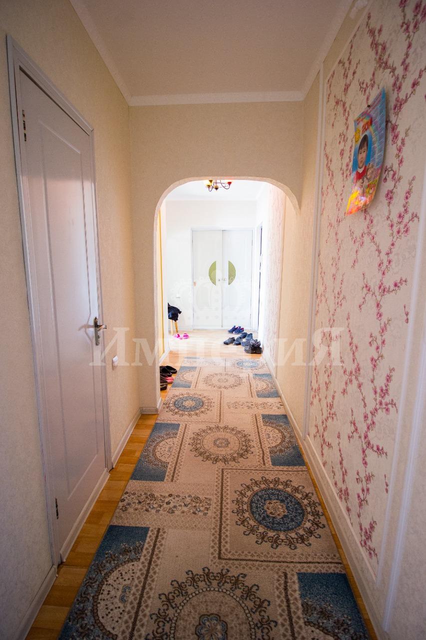 5-комнантная квартира, 106.0 м²,4 мкр за 27 000 000