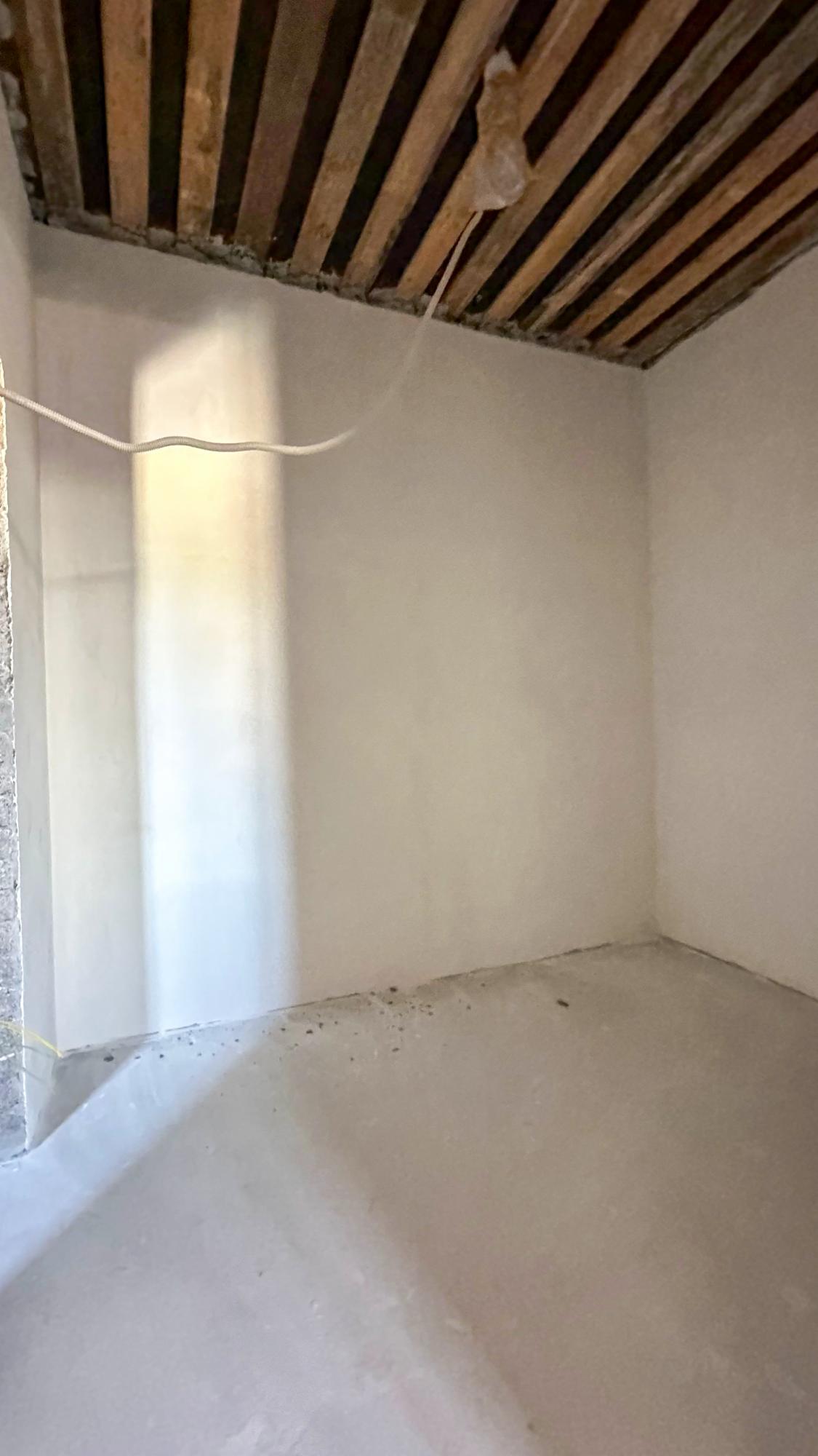 7-комнантный квартира, 372.0 м²,Абая за 95 000 000