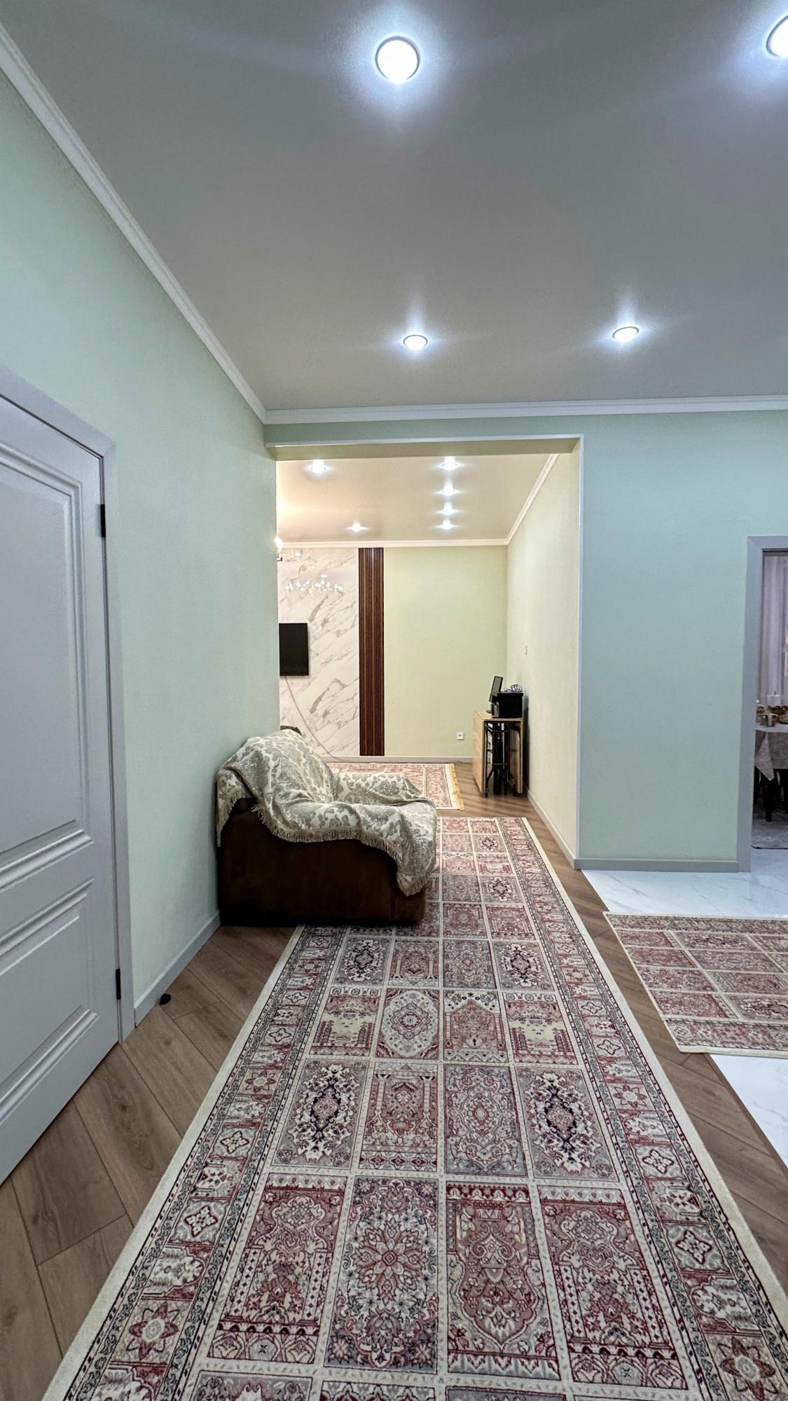 4-комнантный квартира, 104.0 м²,Калиева за 65 000 000