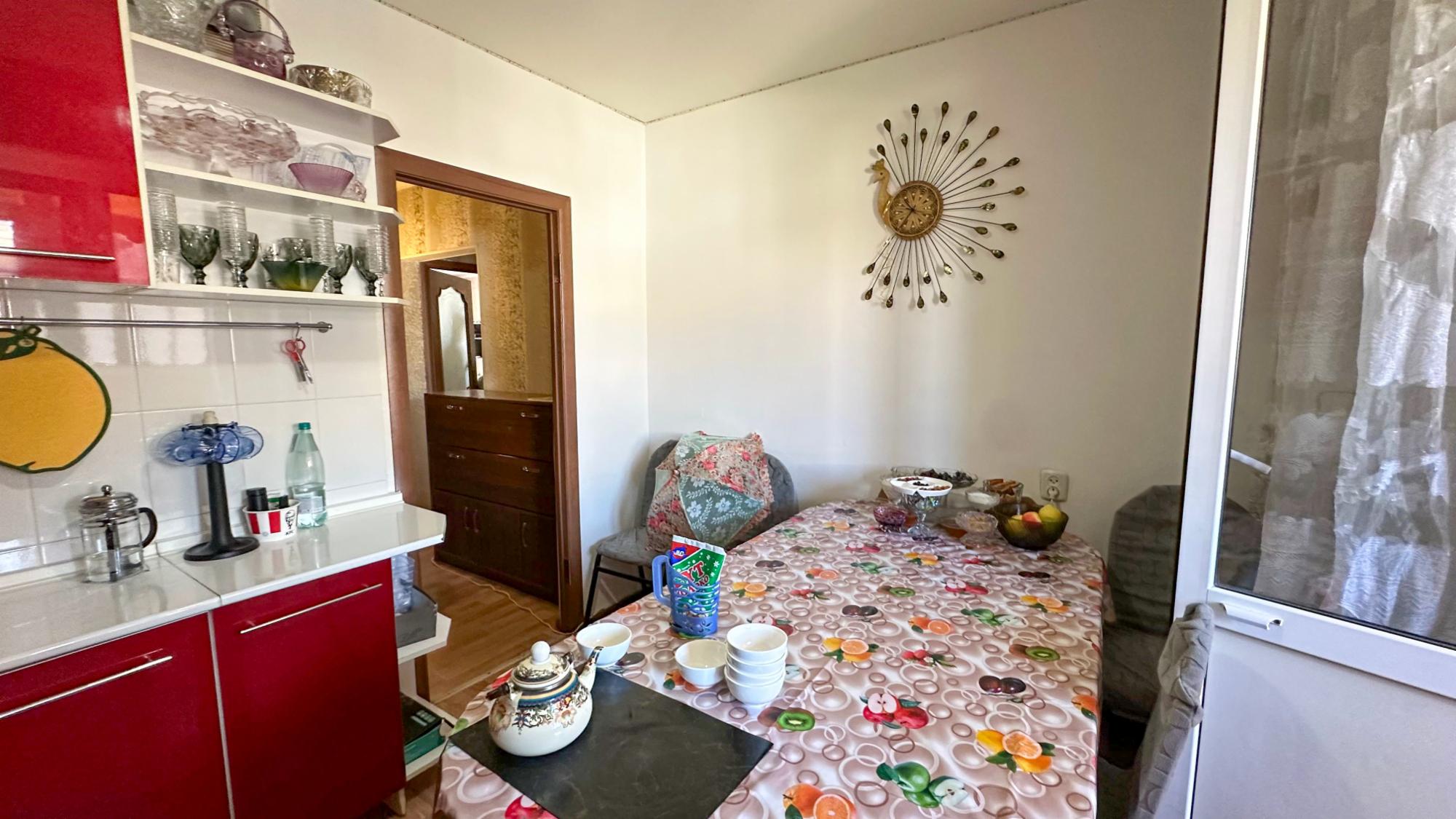 4-комнантная квартира, 90.0 м²,мкр Мушелтой за 29 000 000