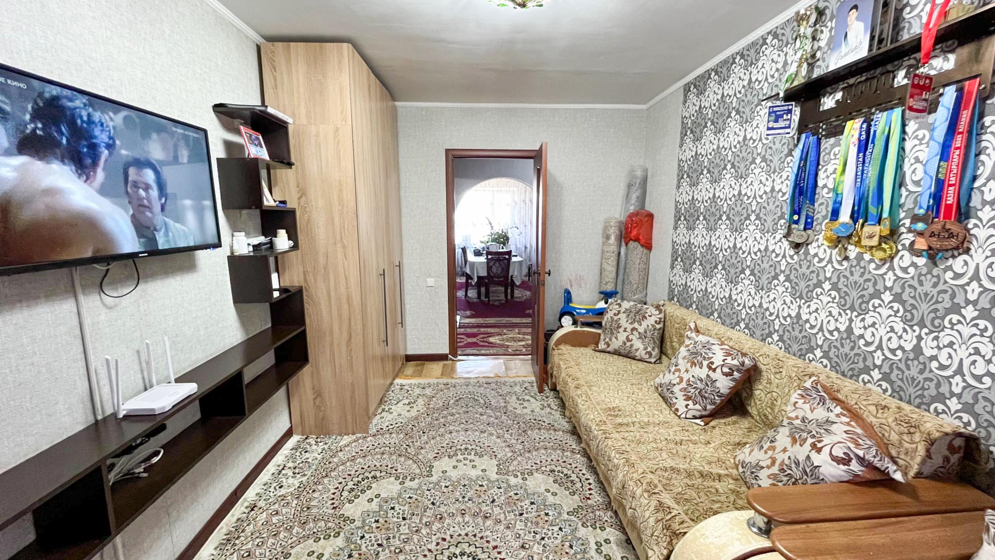 5-комнантный квартира, 103.0 м²,Шаляпина за 270 000 001