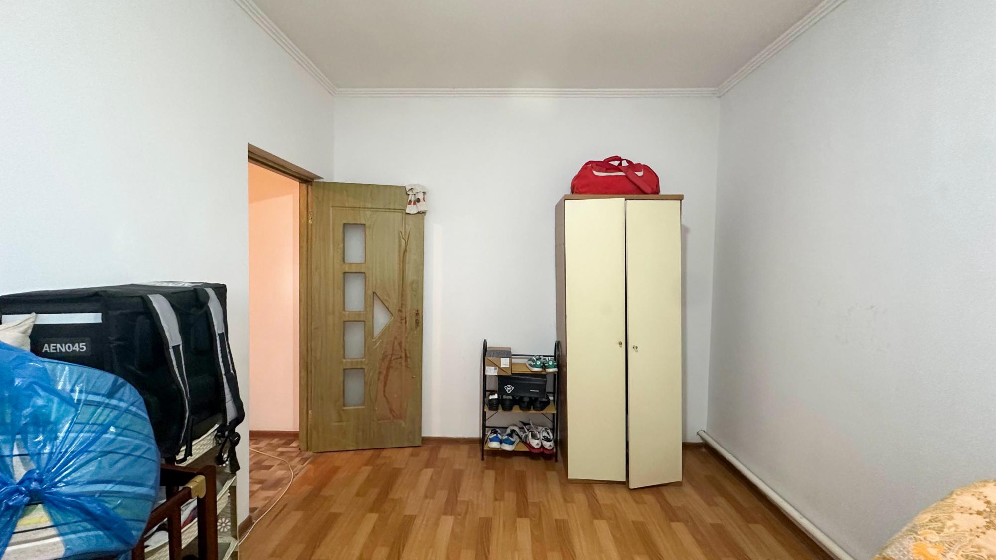 4-комнантный квартира, 112.0 м²,Матросова за 20 000 000