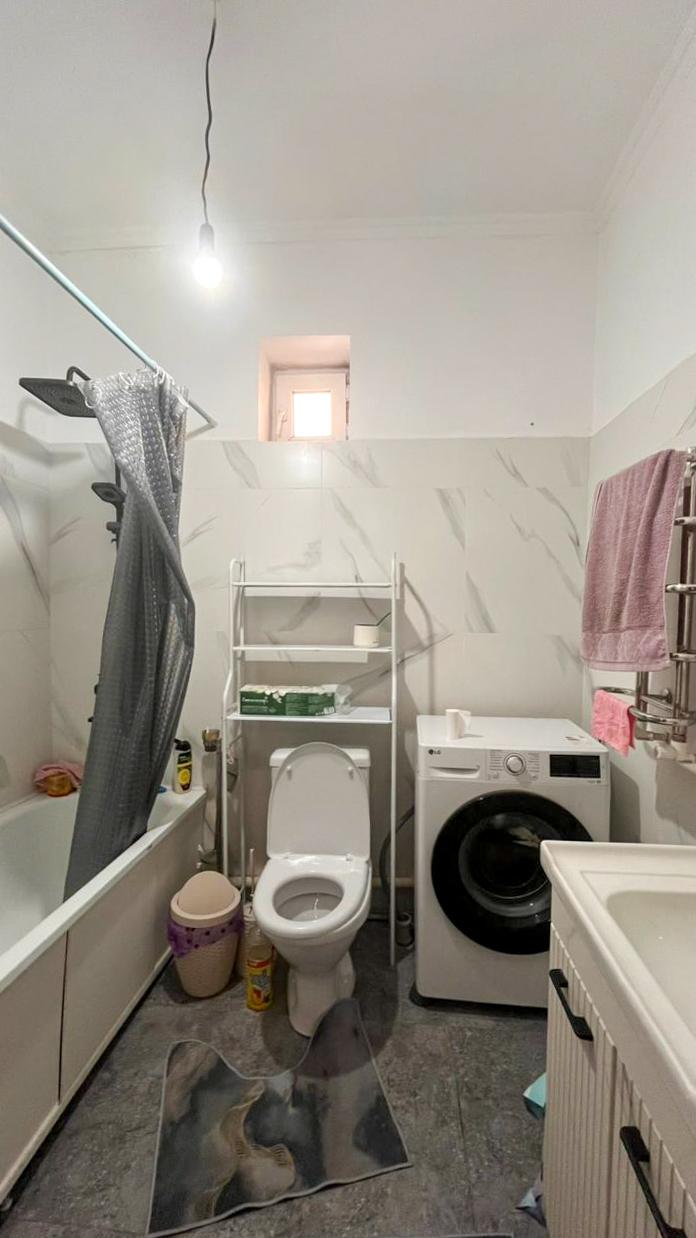 4-комнантный квартира, 170.0 м²,Алмалыбак за 50 000 000