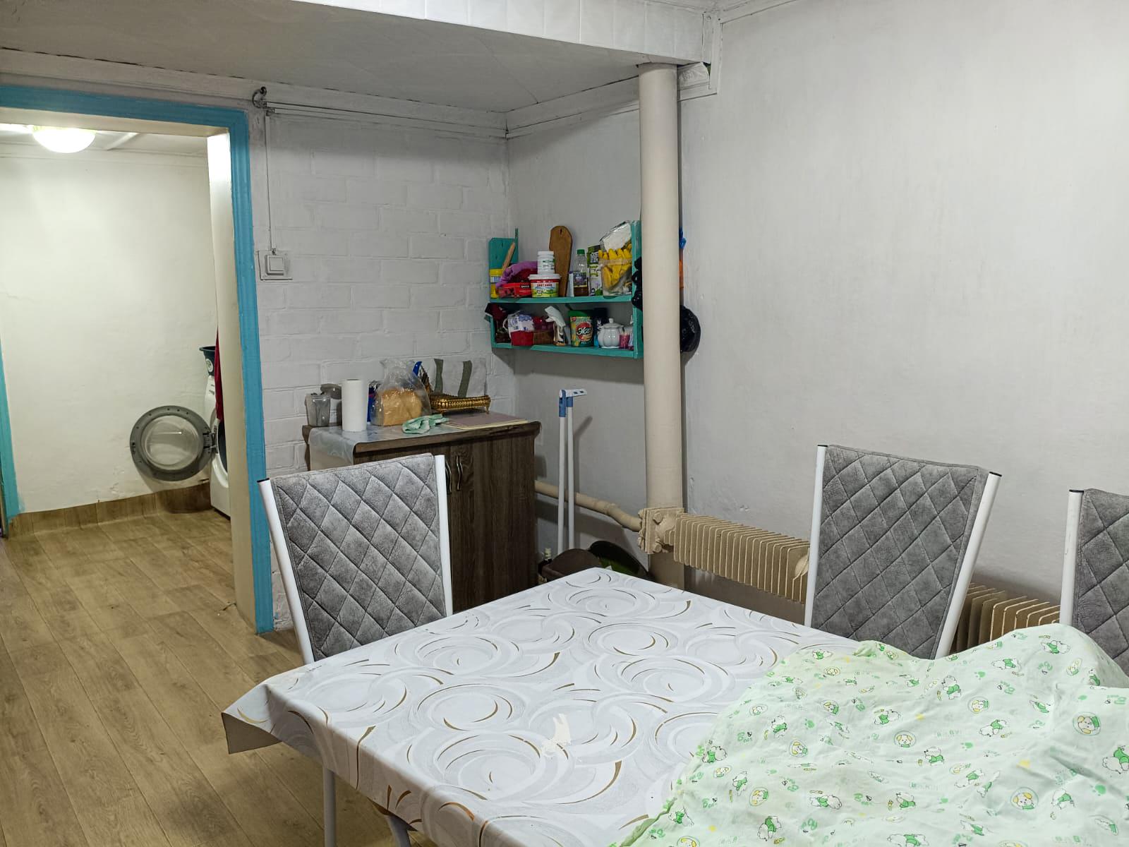 5-комнантный квартира, 90.0 м²,Абая за 9 500 000