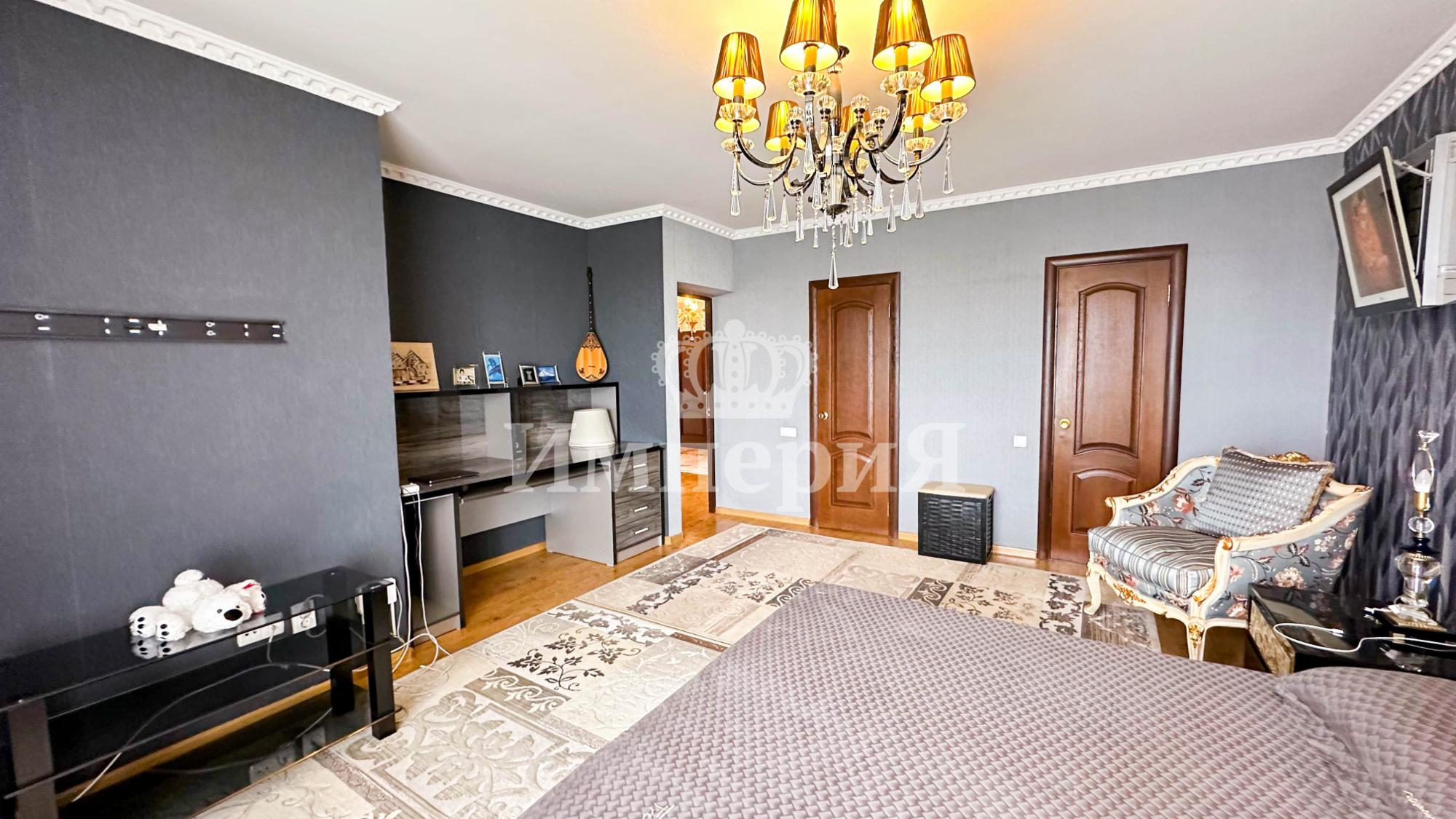 6-комнантный квартира, 300.0 м²,Гали Орманова за 150 000 000