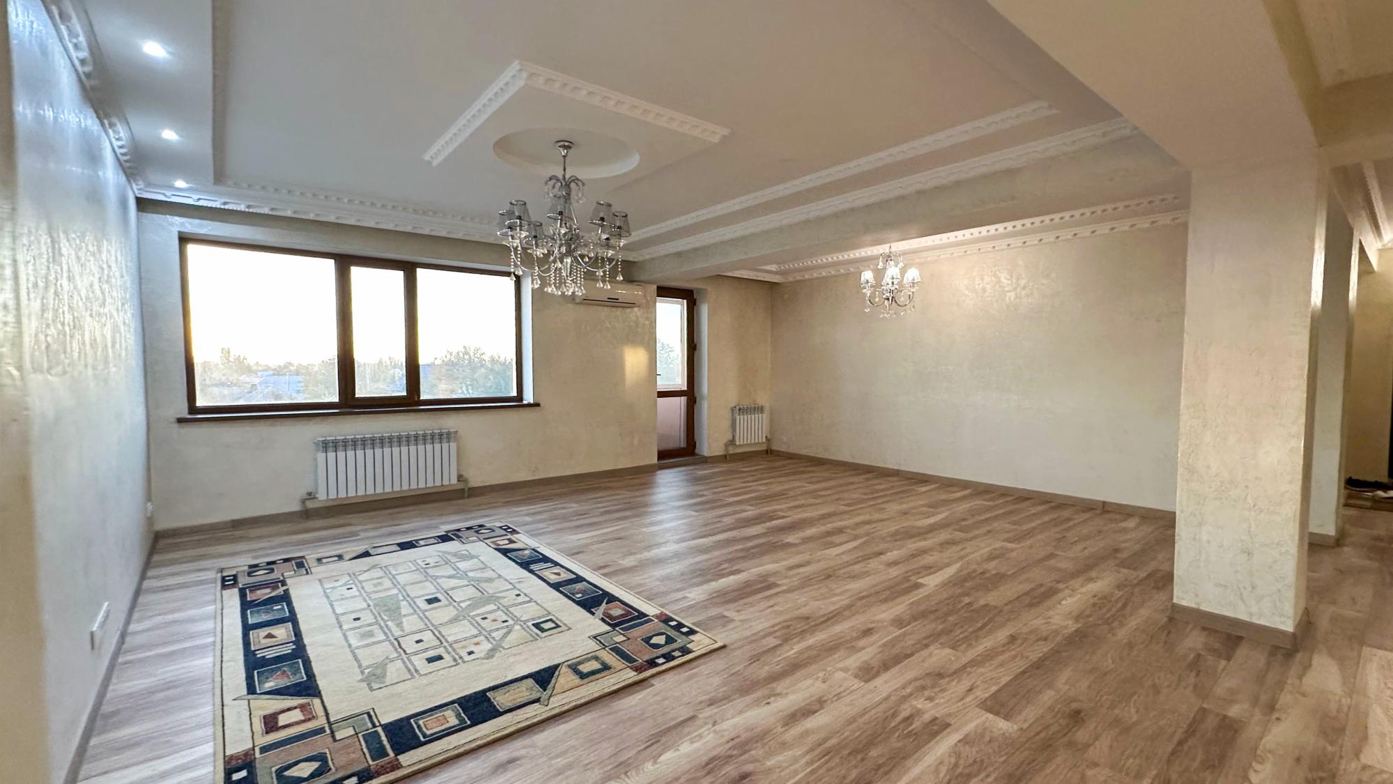 5-комнантная квартира, 180.5 м²,Каратал за 67 000 000