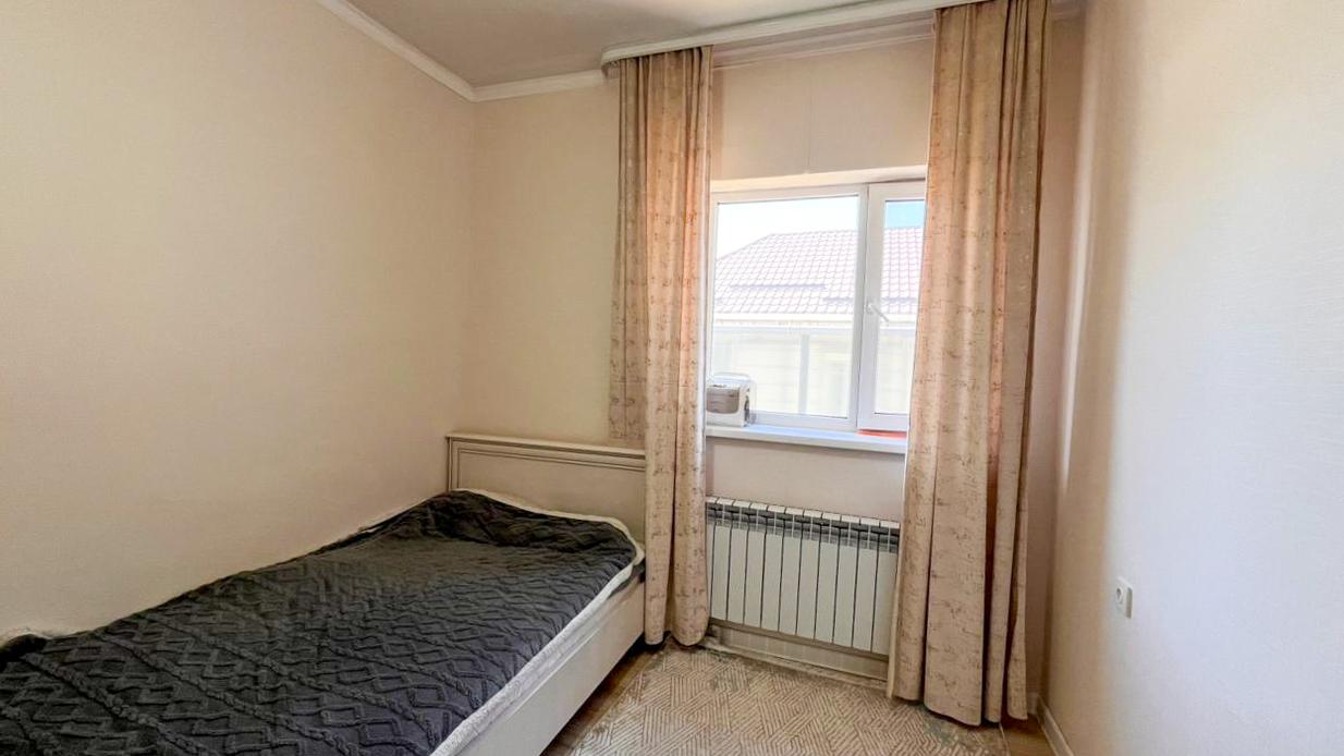 4-комнантный квартира, 160.0 м²,Асановой за 55 000 000