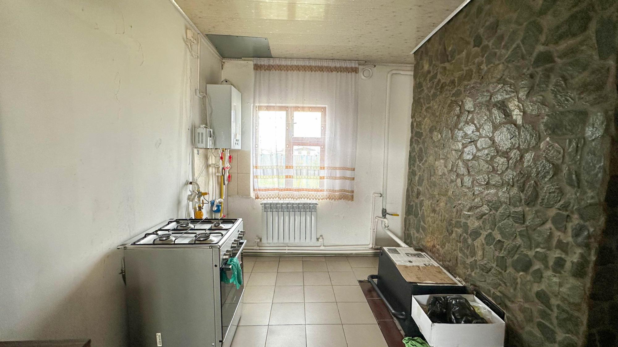 4-комнантный квартира, 71.0 м²,Бугор за 21 000 000