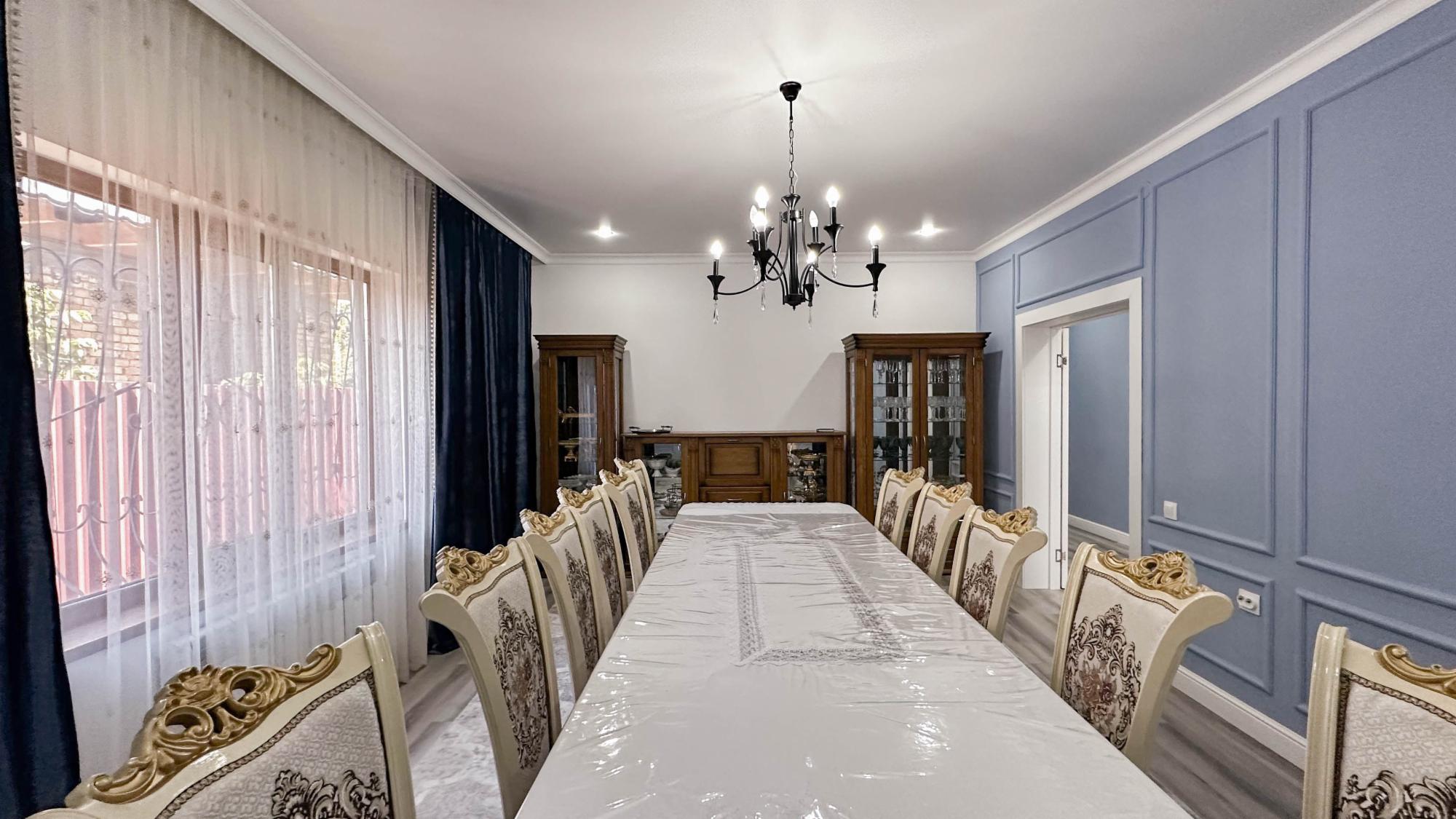 5-комнантный квартира, 220.0 м²,Балпык за 45 000 000