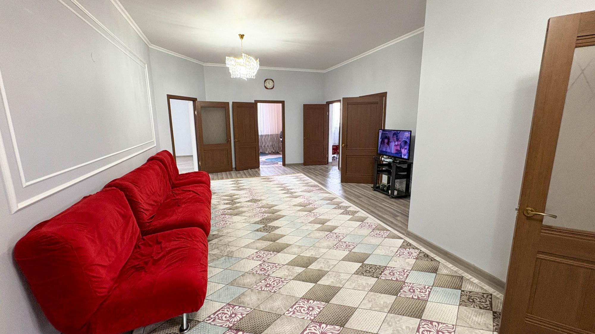 5-комнантный квартира, 247.8 м²,Жастар за 63 000 000