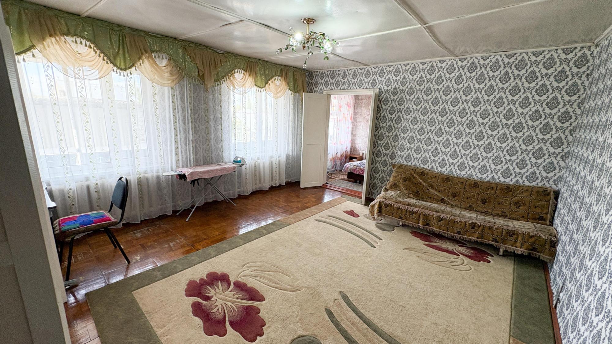 5-комнантный квартира, 132.0 м²,Акын Сара за 16 500 000