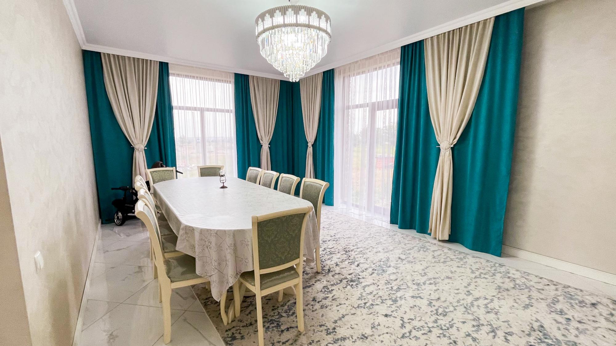 3-комнантный квартира, 125.0 м²,Шанышева за 38 000 000