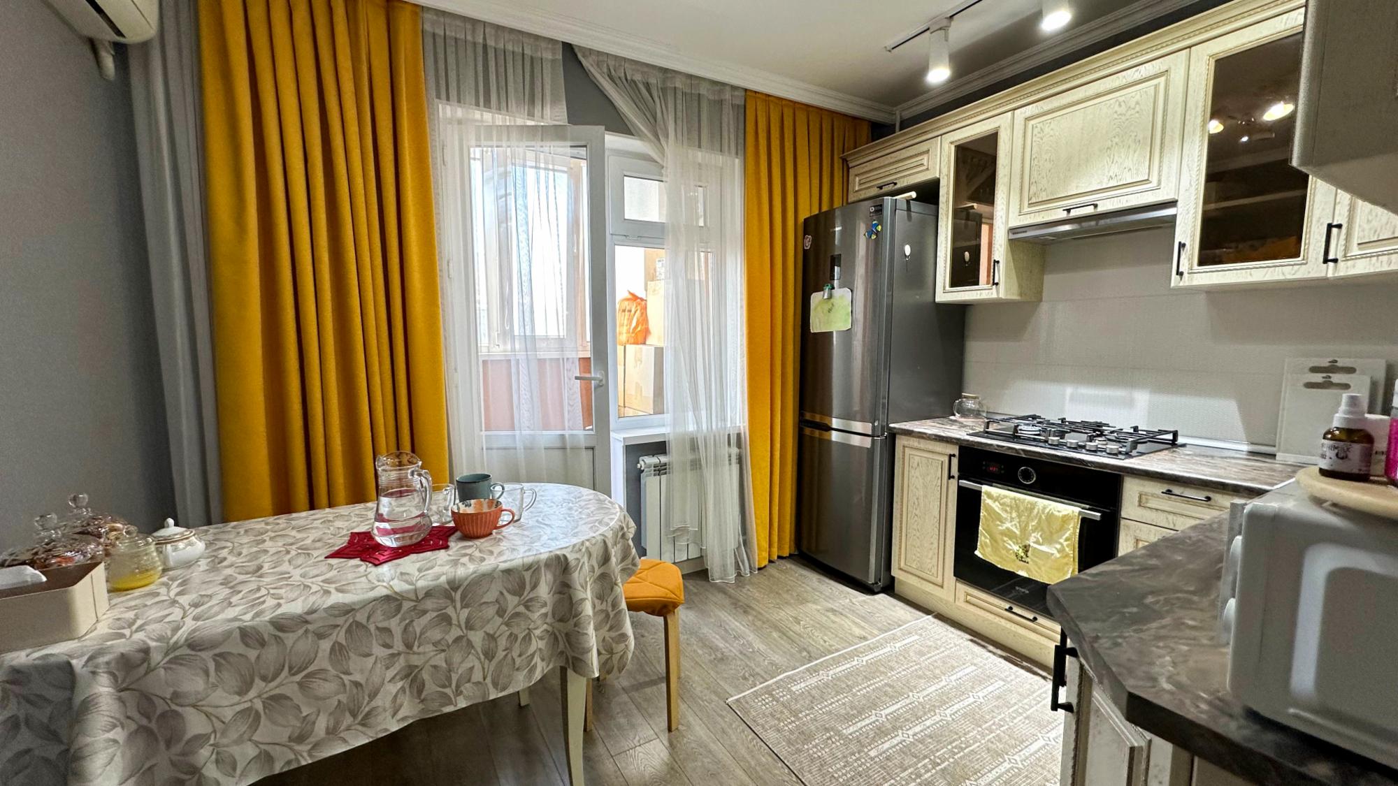 4-комнантная квартира, 92.0 м²,Гарышкер за 38 000 000