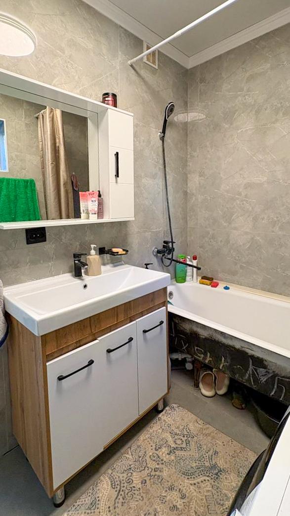 4-комнантная квартира, 80.0 м²,Кунаева за 37 500 000