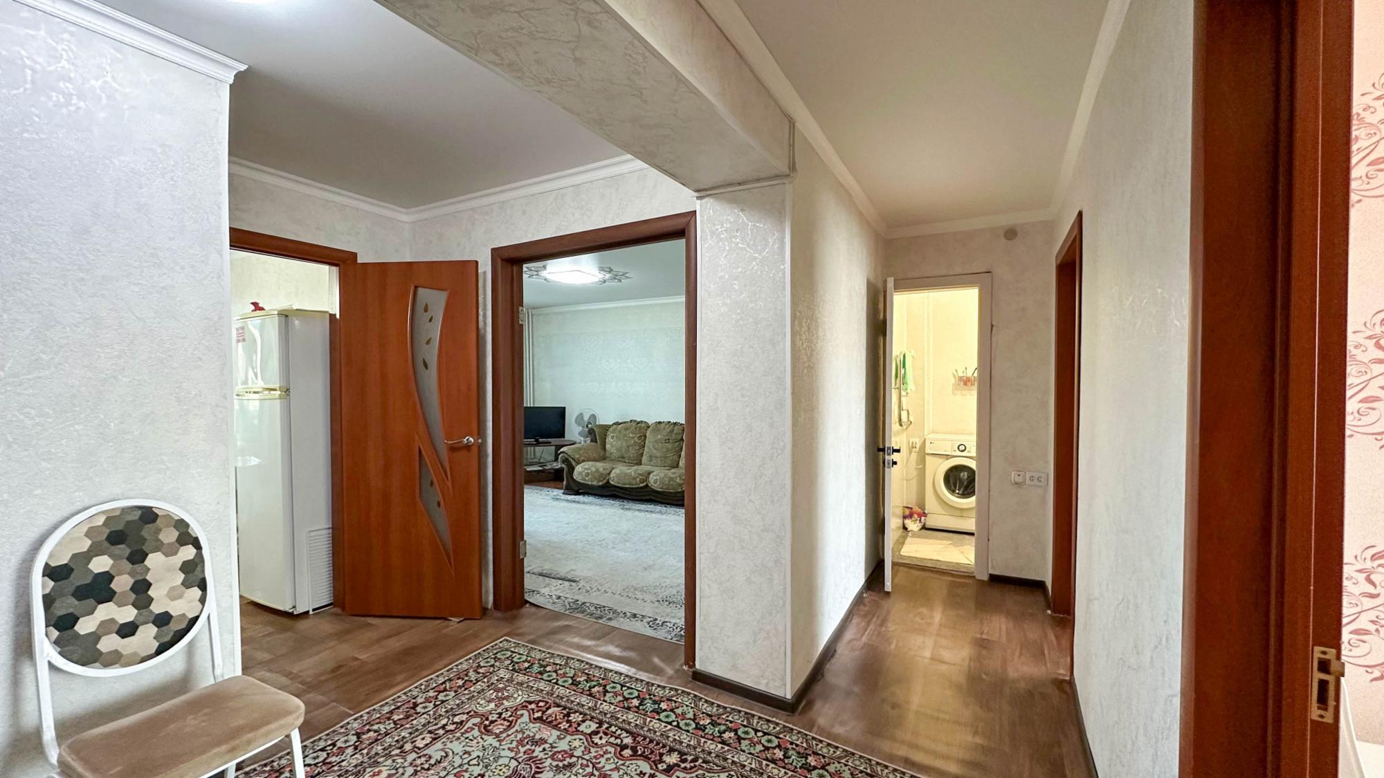 4-комнантная квартира, 70.0 м²,Абжалиева за 26 000 000