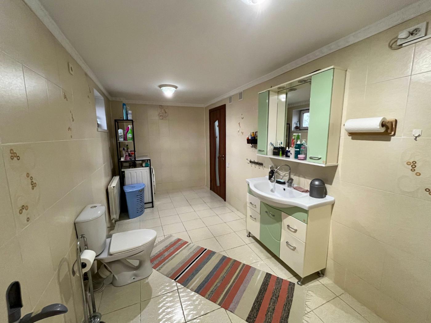 6-комнантный квартира, 250.0 м²,Акын Сара за 50 000 000