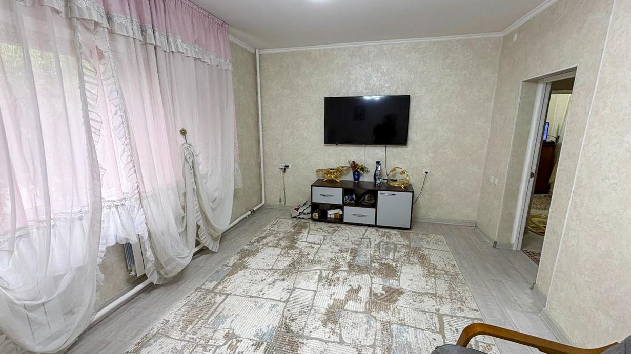 4-комнантный квартира, 160.0 м²,Ескельды Би за 60 000 000
