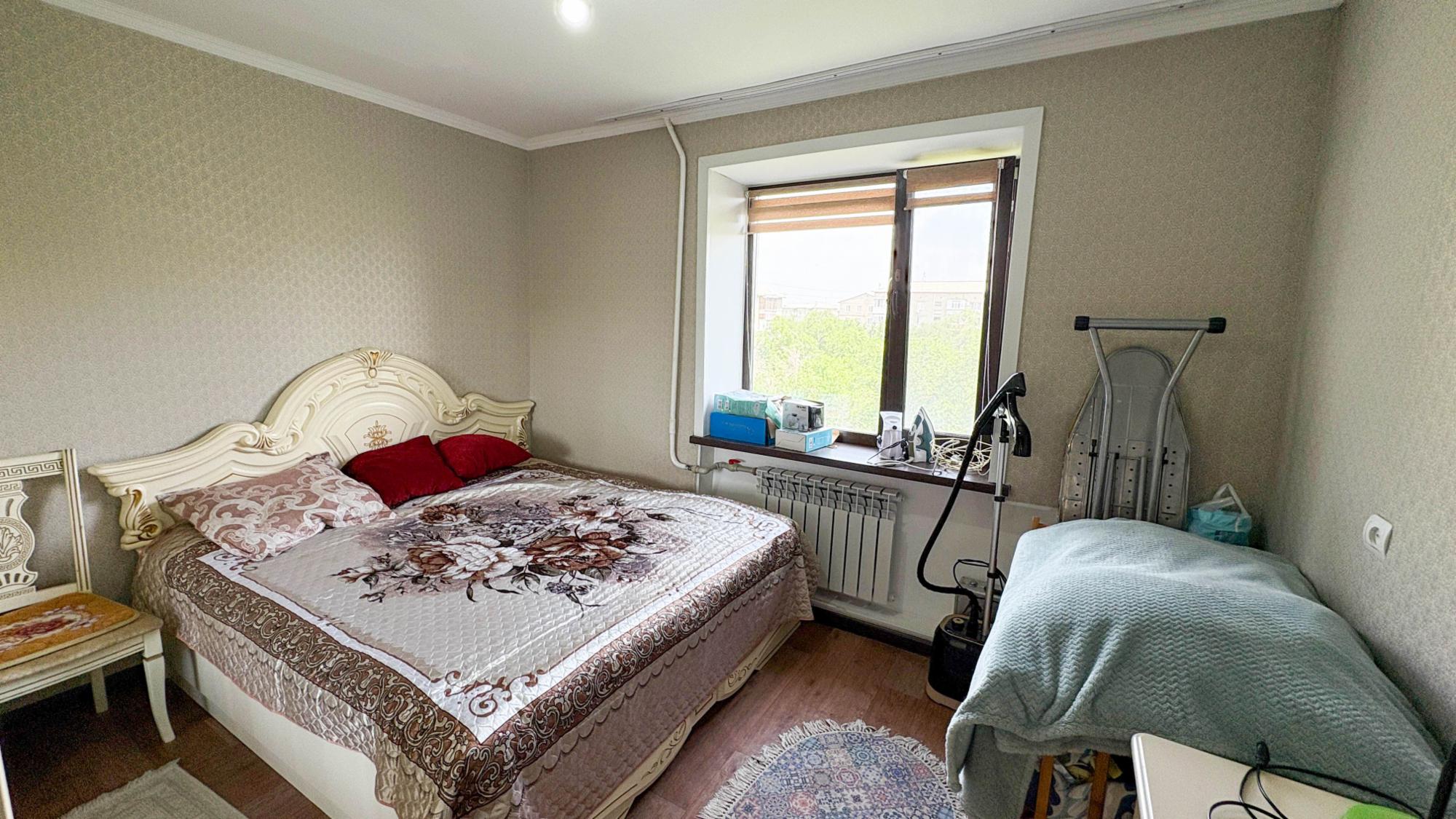 4-комнантная квартира, 78.0 м²,5 мкр за 21 300 000