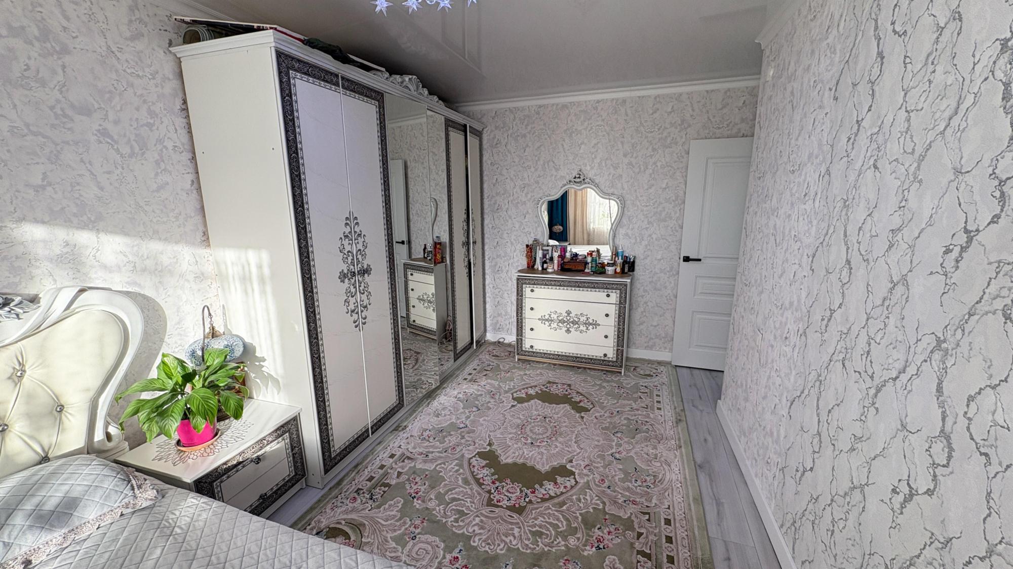 3-комнантная квартира, 69.0 м²,Радищева за 27 300 000