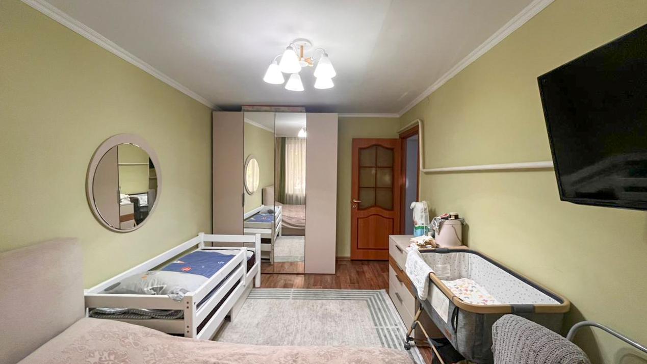 5-комнантная квартира, 98.0 м²,Назарбаева за 34 000 000