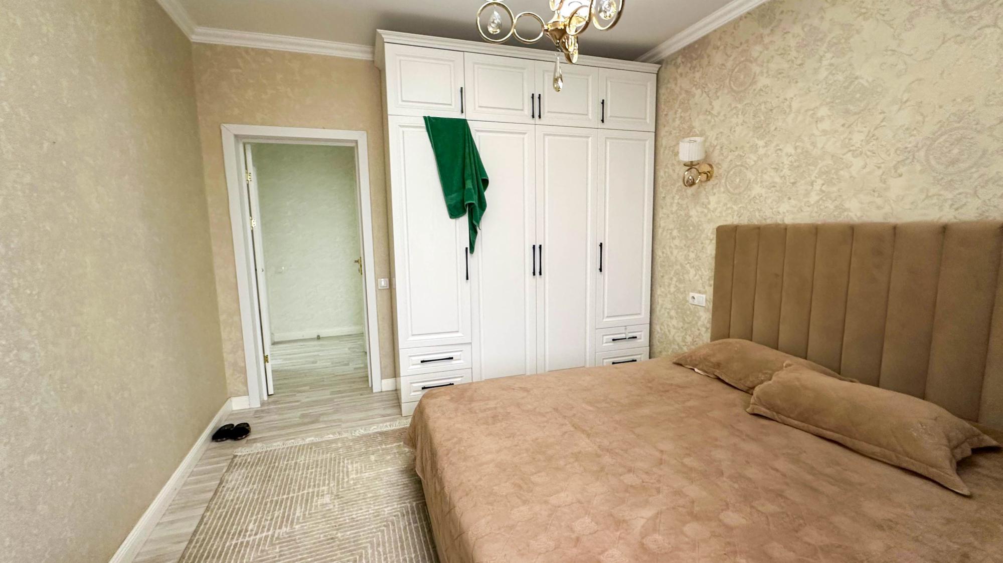 5-комнантная квартира, 141.5 м²,мкр Бирлик за 51 000 000