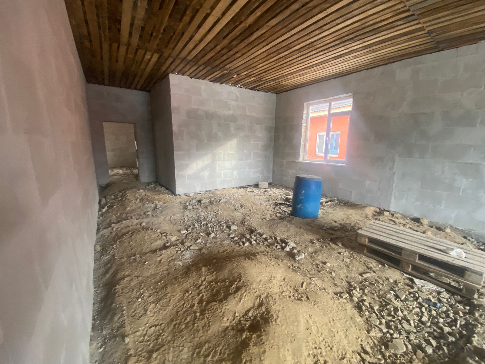 5-комнантный квартира, 306.0 м²,Абая за 30 000 000