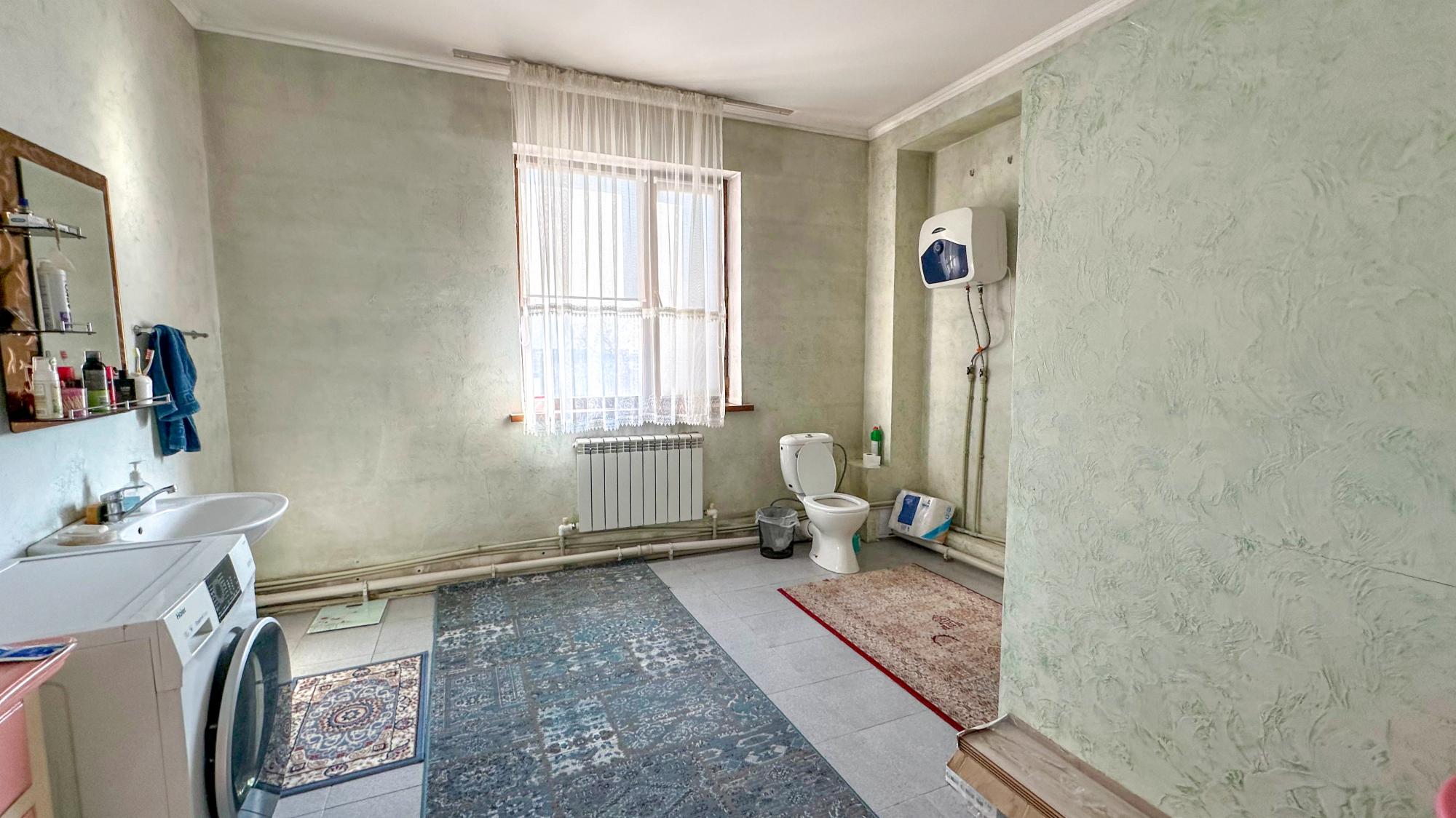 6-комнантный квартира, 273.0 м²,Жылысай за 63 000 000