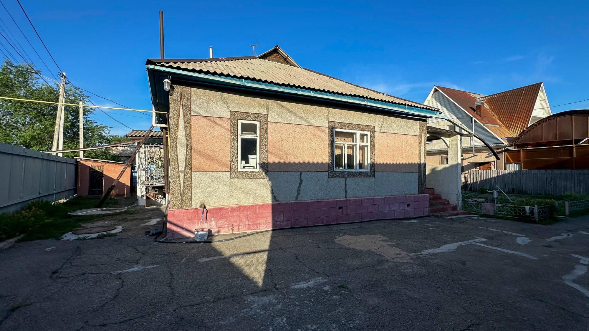 4-комнантный квартира, 123.0 м²,Репина за 22 700 000